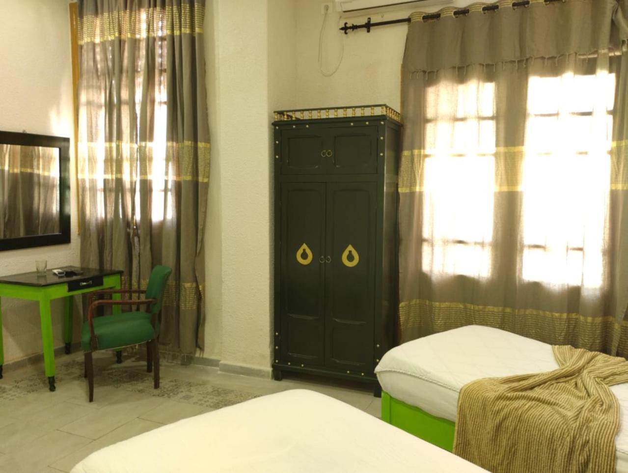 Hotel Ayachi Tunis Eksteriør bilde